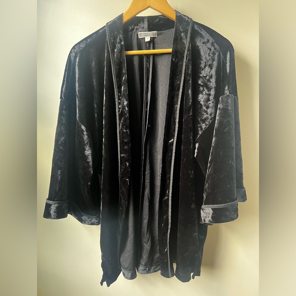 PLEIONE Anthropologie Crushed Velvet Kimono Top Black Witchy Whimsigoth‎ Fairy S